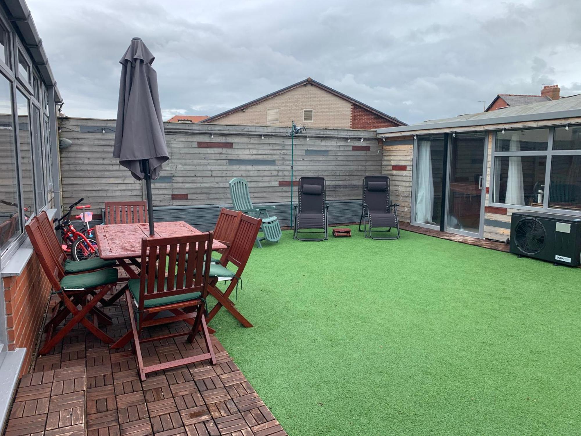 Family Holiday Home Blackpool Exteriör bild